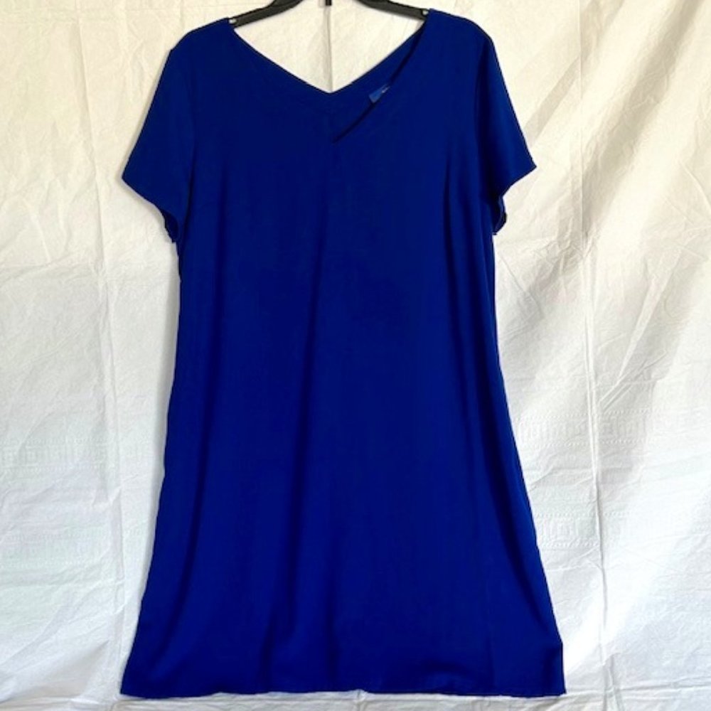 Apt 9 Casual Royal Blue Dress V-neck Short Sleeve. Size L w/ Pockets. Above Knee